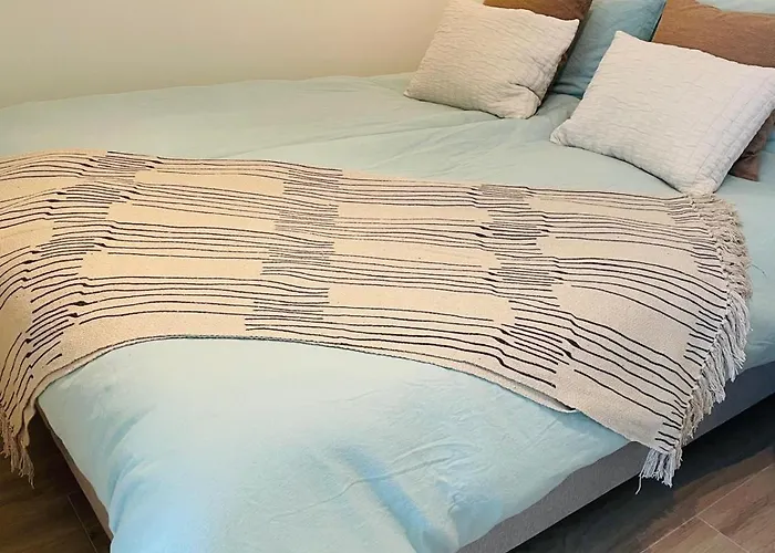 Апартаменти Bubbles By Bloss, Familieappartement Met Terras Остенде