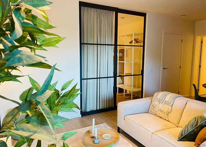 Bubbles By Bloss, Familieappartement Met Terras Apartment